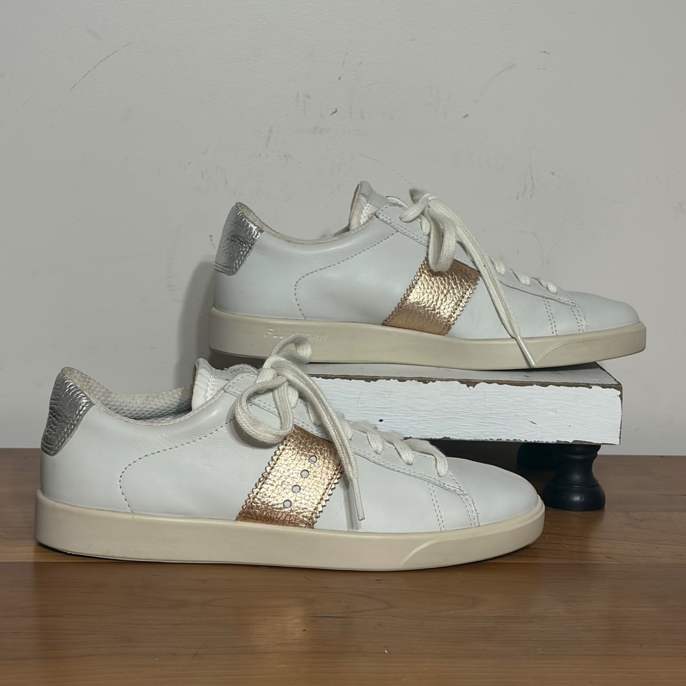 ECCO Soft 7 White Leather Metallic Rose Gold Silver Sneakers Size 38 7-7.5
